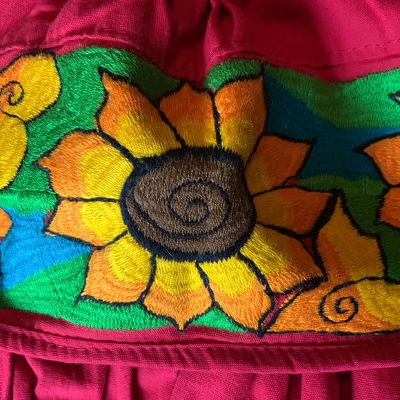 Off the shoulder-Mexican Blouse - Picture 2 of 3